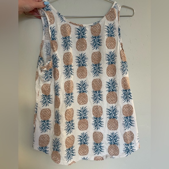Ann Taylor Loft Pineapple Tank - Picture 2 of 5